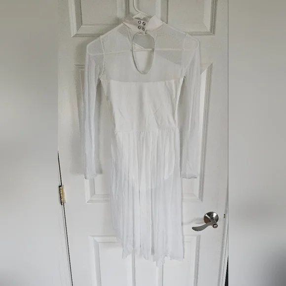 Weissmans 12994 "Bruises" White Dance Costume - Picture 3 of 3